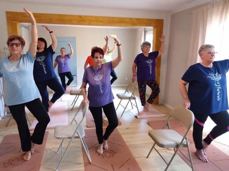 60 Plus Yoga - Yoga mit Unterstützung