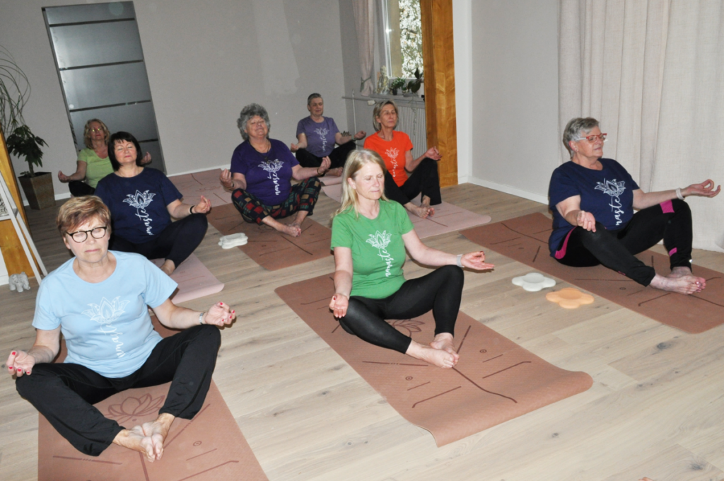 Hatha Yoga Beweglichkeit und innere Balance: Dehnen, Aktivieren, Entspannen
