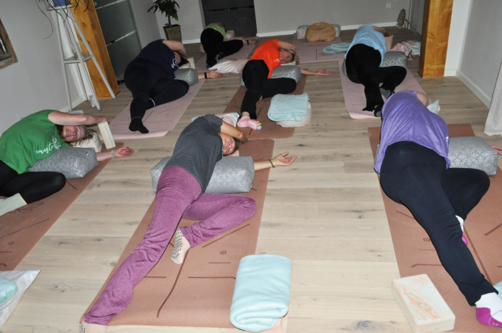 Yin Yoga - Selbstfürsorge und Regeneration